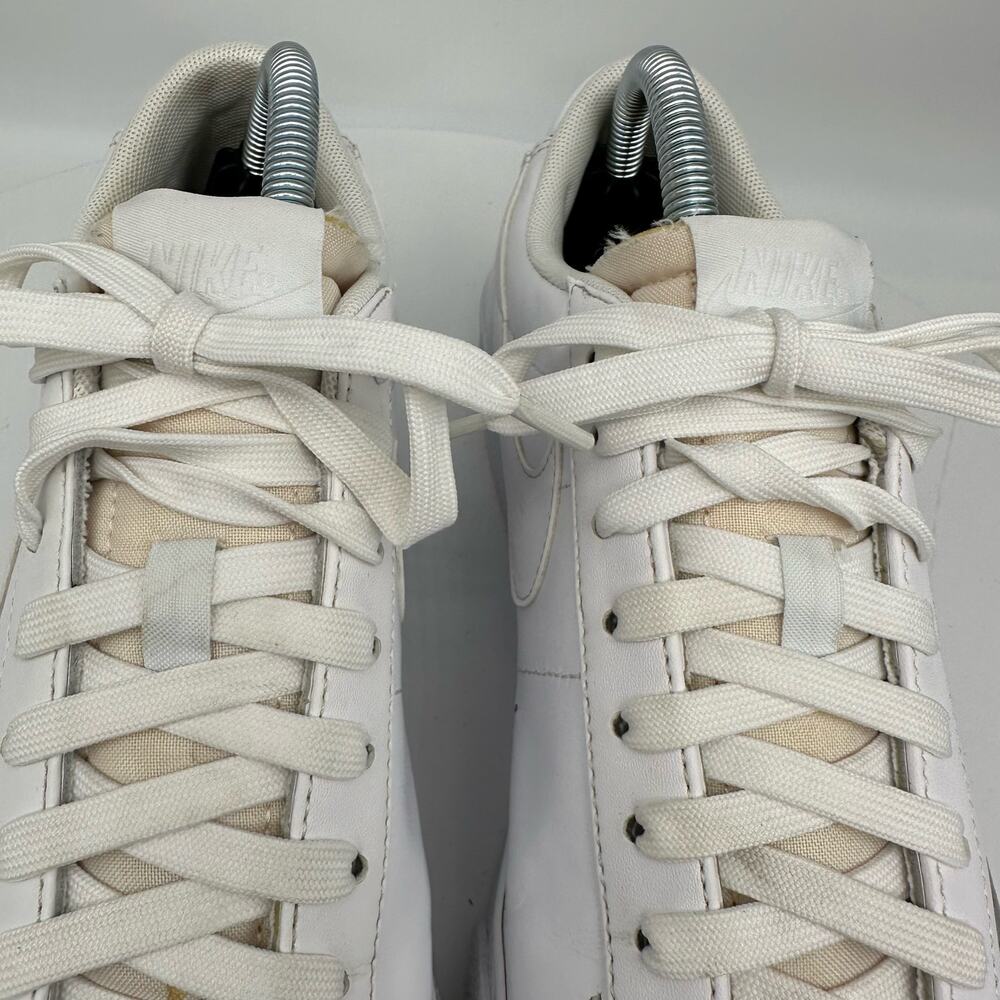 Nike Women's Blazer Low Platform Triple White Sneaker Size 9 - Picture 13 of 16